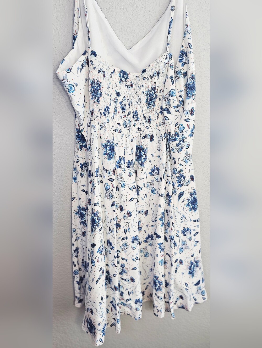 Old Navy XL Blue White Floral Rayon Swing Dress Lined Summer Sundress - Picture 3 of 4
